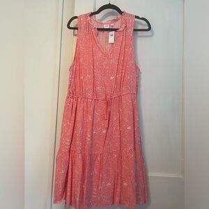 New with tags peach/white gather tie‎ at waste bottom lined w ruffle